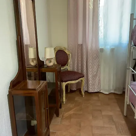 I Tre Cipressi Di Agnano (Pisa)