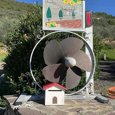 I Tre Cipressi Di Agnano (Pisa)